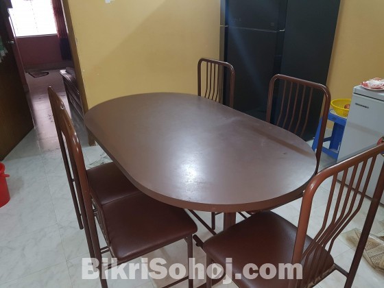 Ottobi Dining Table  with 6 chairs